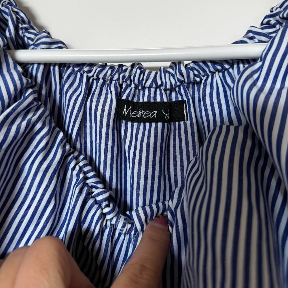 Striped Ruffle Front-tie Off-shoulder Top - Picture 3 of 3